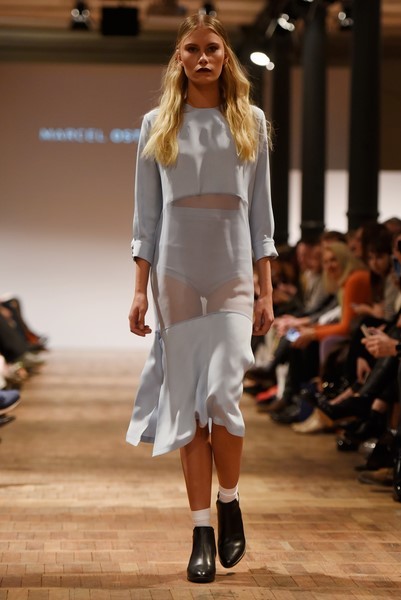 Für Marcel Ostertag müssen seine Kundinnen "Sexy und angezogen zugleich“ durch den nächsten kalten Winter gehen (Photo by Clemens Bilan/Getty Images)