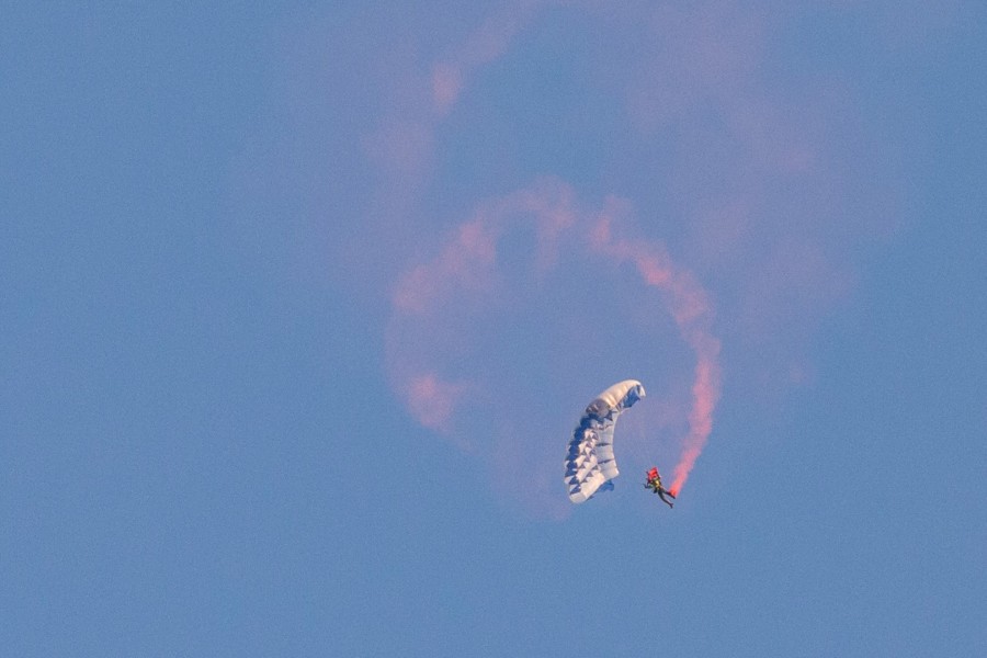 Punktlandung des SCHULLIN SPIRIT im Skulpturenpark (Foto GEOPHO – Jorj Konstantinov Photography)