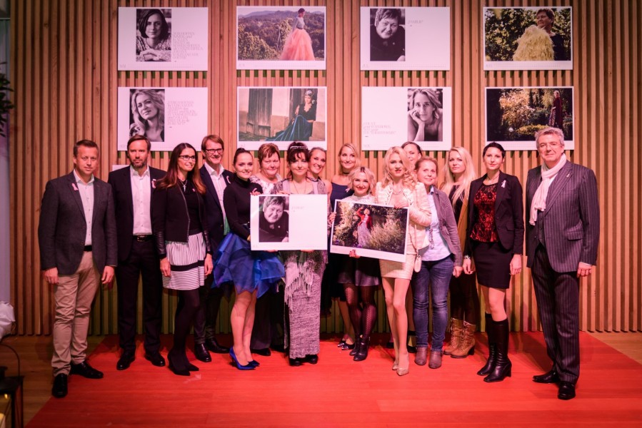6x2 = 12 x Mut, den zeigen starke Frauen wie Dagmar, Karin, Nina, Katrin, Luisi und Martina (Foto Felix Werinos) 
