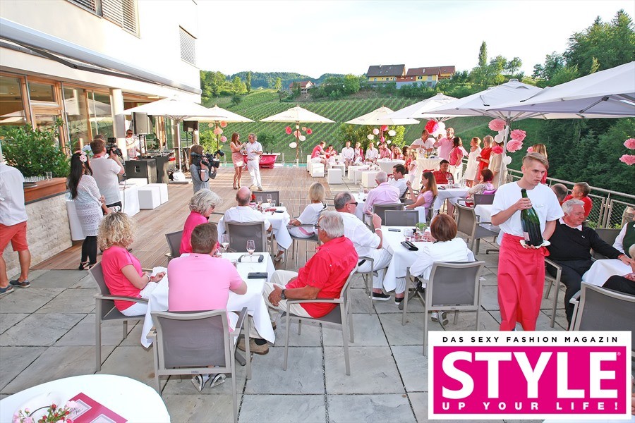 Sommerfest im herrlichen Ambiente des südsteirischen Gut Pössnitzberg (Fotos Michaela Scheurer Philipp Enders)