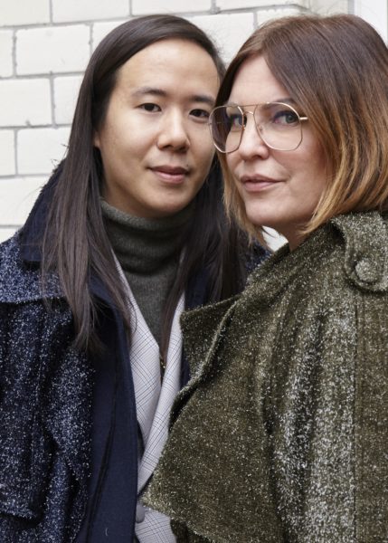 Kreativchefin und Geschäftsführerin von Andy Wolf Eyewear Katharina Schlager mit Designer William Fan (Foto Andy Wolf Eyewear)