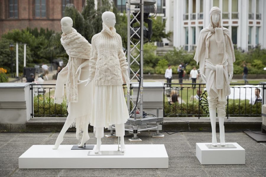 Allude bei 'Der Berliner Salon' - Gruppenausstellung (Foto Getty Images für Der Berliner Salon)