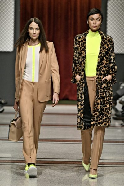 Die Marc Cain Collection AW 2019 zeigt neutrale Pastell- und Beige-Nuancen, aber auch Pink, Flaschengrün und Schwarz-Weiß (Foto Marc Cain)