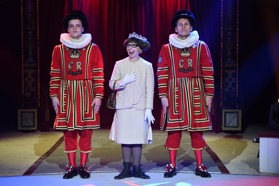 Krissie Illing. Königlich amüsieren mit der Queen of Comedy. (Foto Circus-Theater Roncalli)