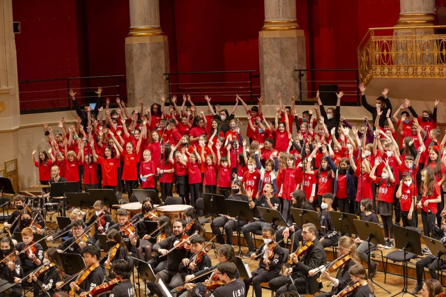 Superar wurde 2009 gemeinsam vom Wiener Konzerthaus, den Wiener Sängerknaben und der Caritas gegründet. Was damals mit 350 Kindern seinen Anfang nahm, ist heute auf mehr als begeisterte 3.500 Kinder in sieben Ländern herangewachsen. (Foto Superar)