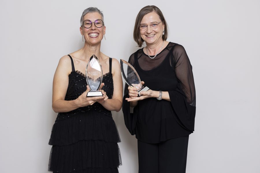 Preisträgerinnen in der Kategorie "Schmuckstück des Jahres" sind Ursula Neuwirth und Birthe Getzner. (Foto Bubu Dujmic)