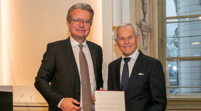 Produzent Dieter Pochlatko erhielt den Ehrentitel „Professor“