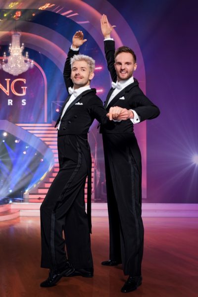 "Dancing Stars 2023": Michael Buchinger tanzt mit Herbert Stanonik. (Foto ORF/Hans Leitner, Montage: Gisela Jiresch)