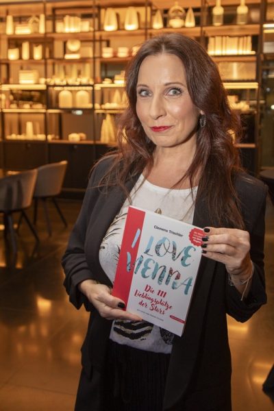 Das dritte Buch von Clemens Trischler „I love Vienna - Die 111 Lieblingsplätze der Stars“ wurde von Monika Fellner fotografiert. (Foto Jürgen Hammerschmid)