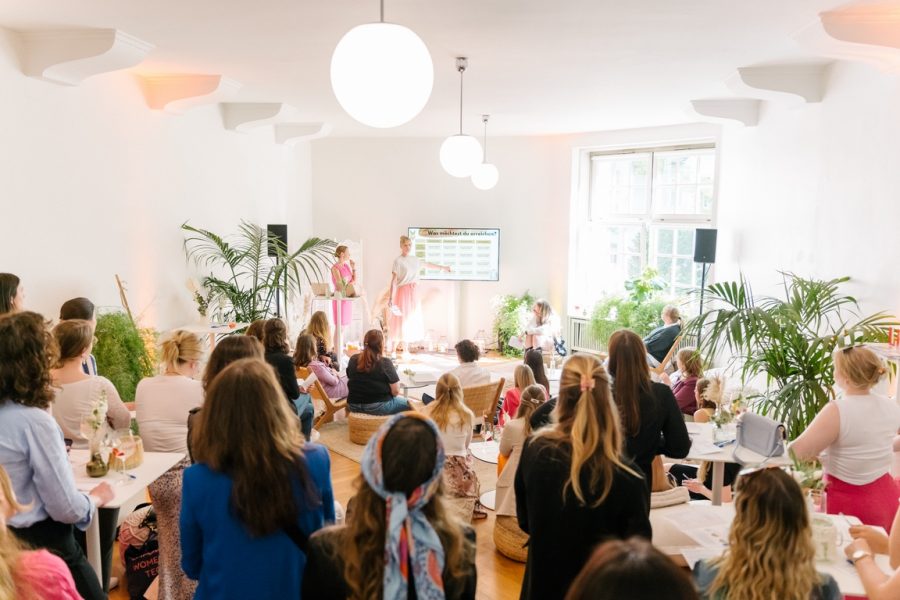 Beim “Les Ateliers Lillet” Event im Mai 2023 sprach unter anderem die Unternehmerin Janin Ullmann mit drei weiteren Expertinnen über Female Entrepreneurship. (Foto geBONGT)