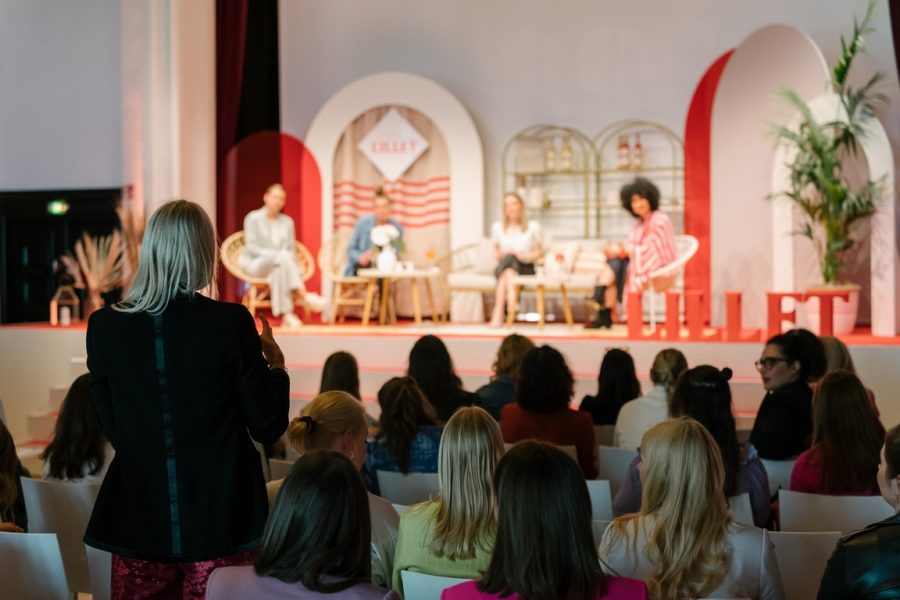 Mit der Event-Reihe „Les Ateliers Lillet“ wurde eine Plattform für Frauen geschaffen, die weibliches Wachstum feiert, einen Treffpunkt für Ideen und Inspiration bietet, persönliche und professionelle Geschichten fördert. (Foto geBONGT)