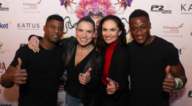 DAS WAR DIE PREMIERE VON AFRIKA! AFRIKA! IM ZIRKUSZELT IN ST. MARX