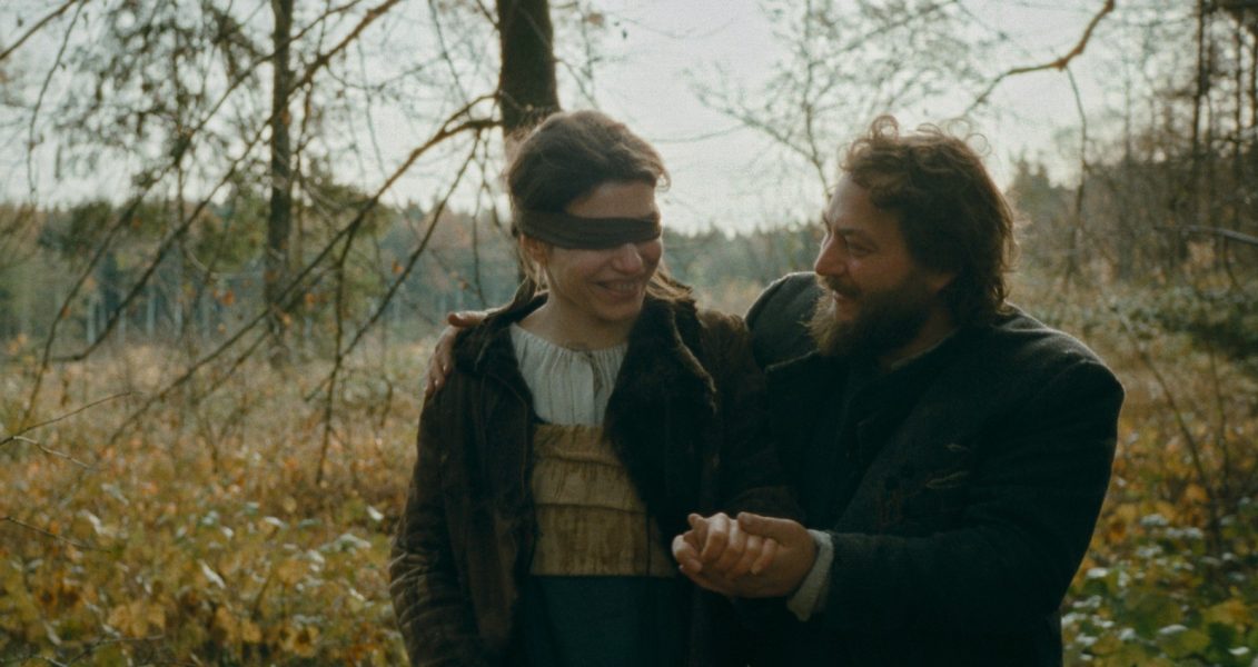 DES TEUFELS BAD - Anja Plaschg spielt die Agnes und David Scheid ihren Mann. (Foto Ulrich Seidl Filmproduktion)