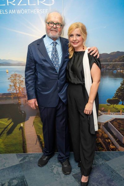 Werzers Saisonopening 2024 in Pörtschach: Hans-Werner Frömmel und Iva Schell. (Foto Andreas Tischler)
