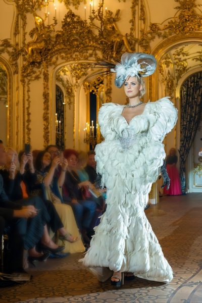 Beatrice Turin lief für Harald Glööckler in Wien, der sie dann in Berlin als seine Muse präsentierte. (Foto Andreas Tischler)