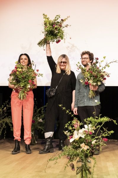 Diagonale'24: Die Carl-Mayer- und Thomas Pluch-Drehbuchpreise wurden verliehen, u.a. an Veronika Franz und Severin Fiala für "Des Teufels Bad" und an Anja Salomonowitz (li) für "Mit einem Tiger schlafen". (Foto Diagonale / Miriam Raneburger)