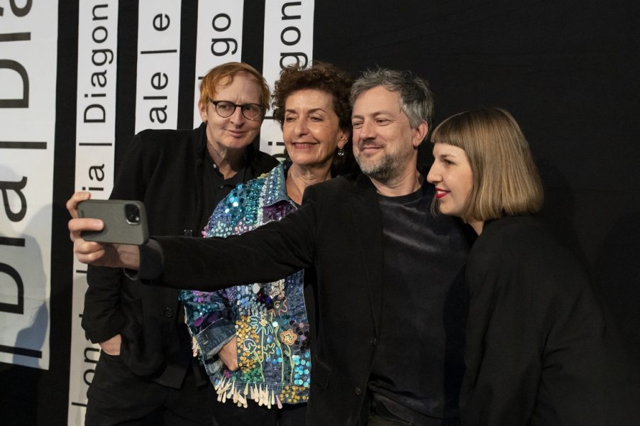 D24 Eröffnung mit FAVORITEN von Ruth Beckermann, hier mit ihrem Team. (Foto Diagonale / Miriam Raneburger)