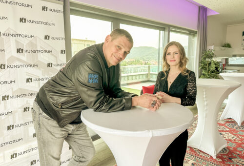 Buntstift und Fotokunst im K1 Kunstforum Graz: Ferdinand Krainer und Silvia Schmitt. (Foto Steven Schmitt_Kunstforum K1)