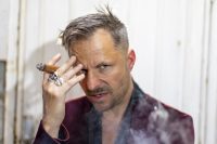 Philipp Hochmair wird beim Filmfestival Kitzbühel geehrt. (Foto Stephan Brückler)