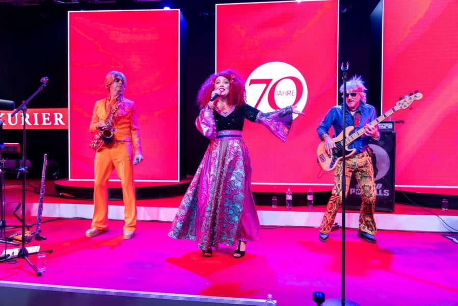 Live-Auftritt der Kult-Band „Bad Powells“ während der Aftershow-Party. (Foto Martina Berger)