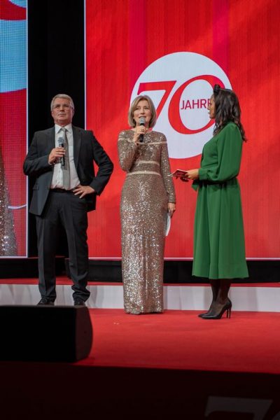 KURIER-Herausgeberin&nbsp;Martina Salomon würdigte die Preisträger und betonte einmal mehr:&nbsp;„Kein anderes Medienhaus kann den Bogen von ernsthafter Berichterstattung bis zur Unterhaltung so gut ziehen." (Foto Martina Berger)