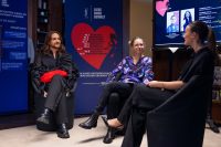 Auch Riccardo Simonetti unterstützt LIEBE OHNE GEWALT #YSLBEAUTY. (Foto Max Menning für YSL Beauty LOG) 