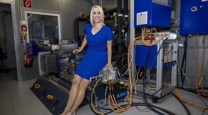 Anna Poms arbeitet bei AVL List und ist „Leidenschaftliche Physikerin“