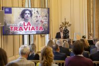 Spielplan-Präsentation von Intendant Clemens Unterreiner in der Französischen Botschaft in Wien. (© Jürgen Hammerschmid)