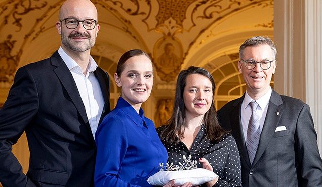 Opernredoute Graz – Krönchen-Übergabe