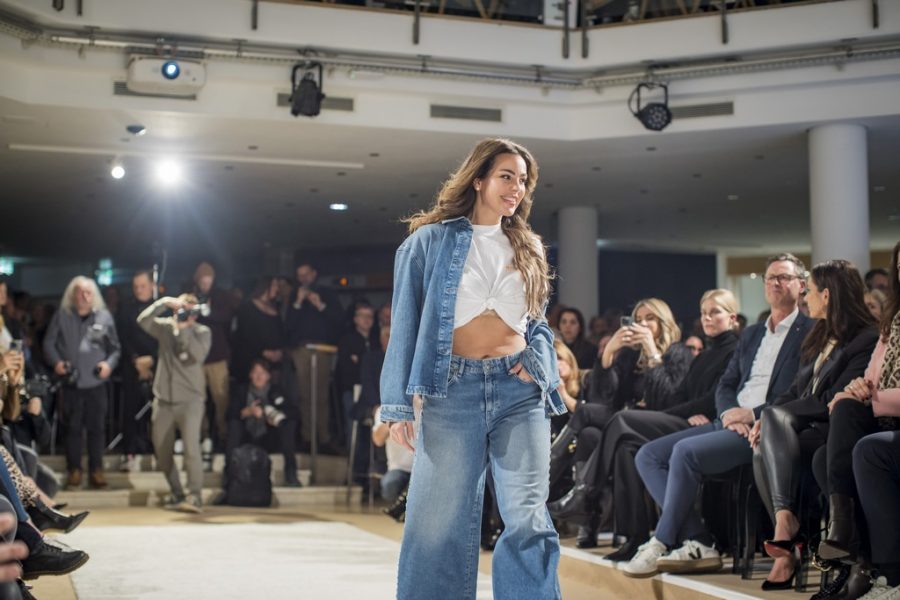 Brandboxx Fashion Show im Rahmen der SCHICK: Model Nadine Mirada. (Foto Franz Neumayr / Christian Leopold)