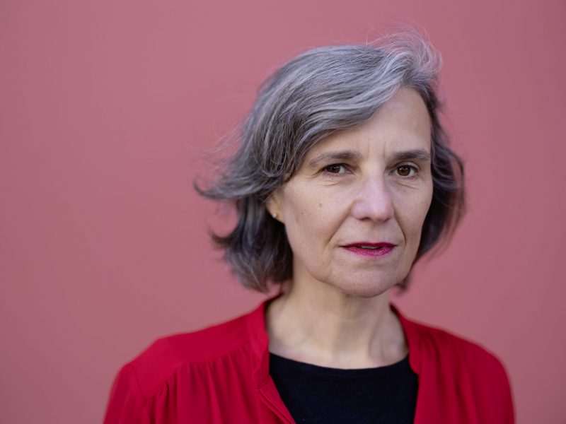 Die Salzburger Dokumentaristin Ivette Löcker spricht mit Esther Buss über ihre Arbeitsweise. (Foto Diagonale / Juergen Keiper)