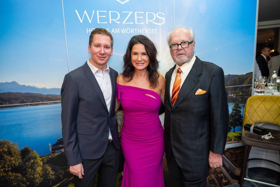 Saisonopening und Awardverleihung im Werzer´s Hotel am Wörthersee: Mariella Ahrens, Clemens Trischler und Hans-Werner Frömmel. (Foto Andreas Tischler)