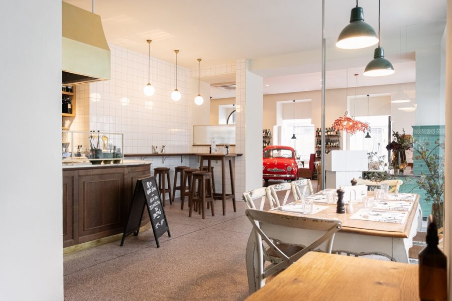 Der Steirer mit Senf & Söhne wurde auch neu gestaltet. (Foto Florian Weitzer Hotels & Restaurants)