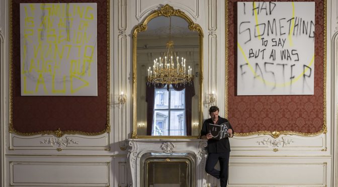 „LOL“ –  Sasha Knezevic zeigt Kunst mit Haltung und Humor