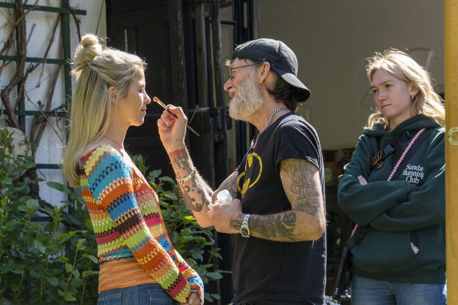 Der Erfolgsroman von Martina Parker „Zuagroast – Ein Gartenkrimi“ wurde verfilmt. Im Bild Schauspielerin Hilde Dalik. (Foto Stefanie Leo)