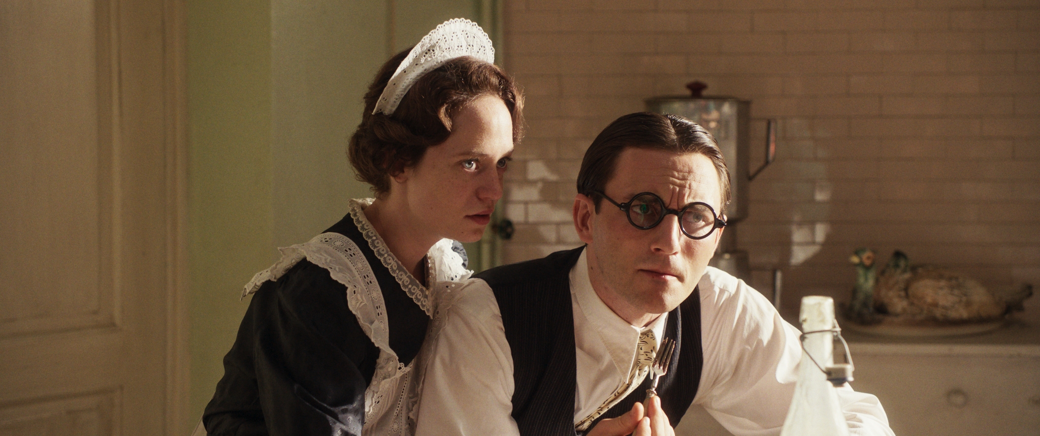 Letztes Jahr stand Fanny Altenburger u.a. auch für den Film ‚Das geheime Stockwerk‘ vor der Kamera. (Foto AMOUR FOU Vienna / KEVIN LEE Filmgesellschaft mbH)