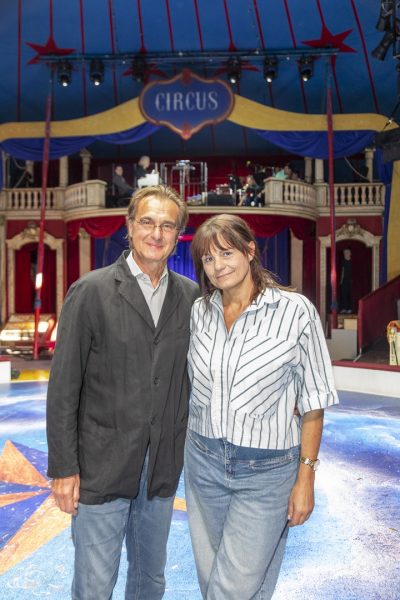 Cagliostro – Johann Strauss im Zirkuszelt: Kulturmanager Roland Geyer, Hauptdarstellerin Eva Maria Marold. (Foto Jürgen Hammerschmid)