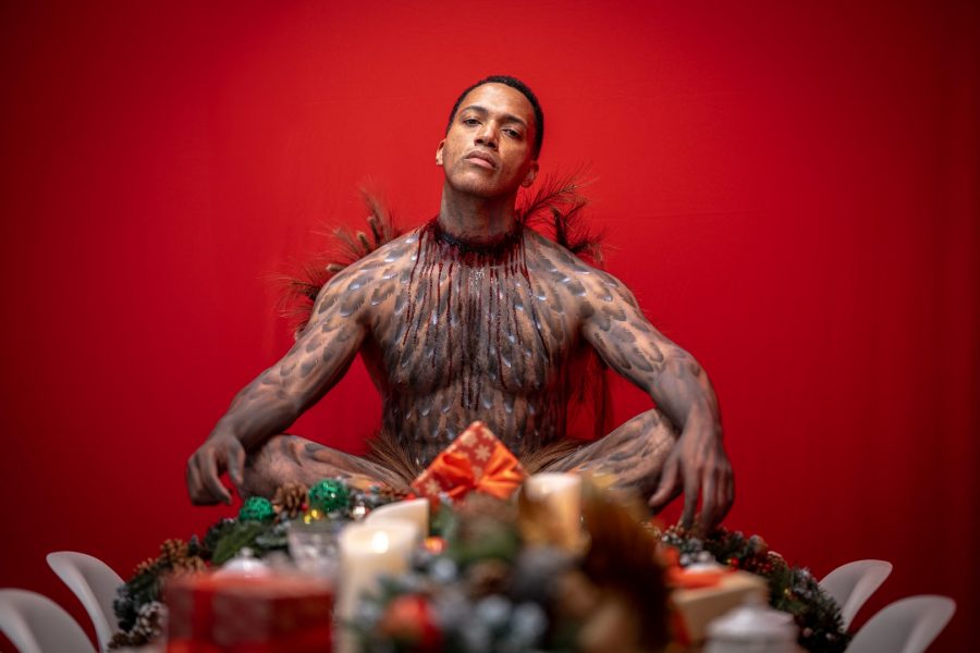 „Gans tödliche Weihnacht“ – Cesar Sampson und Franz Josef Baur setzen ein kraftvolles Zeichen für Tierschutz und gegen Massentierhaltung. Cesar Sampson, der aus Überzeugung vegetarisch lebt, steht für einen modernen, achtsamen Lebensstil. (Foto Raphael Fasching)