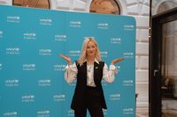 „Ladies only“ Charity-Event zugunsten UNICEF mit Franziska Knuppe, Barbara Meier & Valerie Huber. Im Bild Valerie Huber. (Foto Sirin Beyaz Photography)