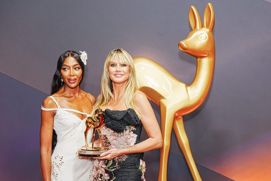 BAMBI 2025: Heidi Klum bekam den BAMBI in der Kategorie „Entertainment“ von Freundin und Supermodel Naomi Campbell Naomi überreicht. (Foto BrauerPhotos / M.Nass fuer Hubert Burda Media)
