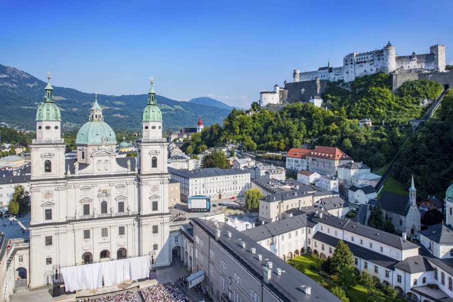 Salzburger Festspiele: Domplatz mit der Aufführung des Jedermann. (Foto SF/Neumayr/Leo)