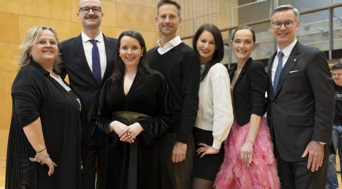 Opernredoute Graz – Glanzvolle Übergabe der Diademe