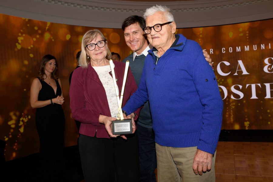 Der diesjährige COMMUNITY AWARD ging an Ante und Marica Kostelić, als Eltern und Wegbegleiter der Ausnahmetalente Janica und Ivica Kostelić. (Foto Agency People Image (c) Michael Tinnefeld)