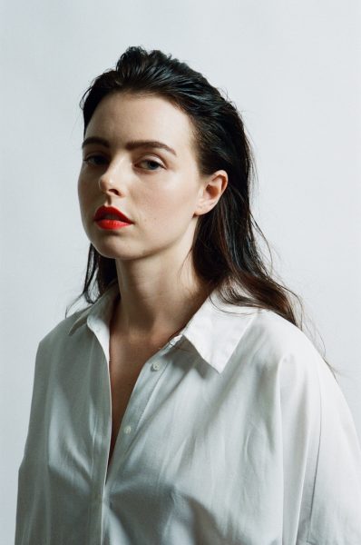 Fanni Schneider sammelte ihre ersten schauspielerischen Erfahrungen am Theater, u.a. als Mitglied der „Jungen Burg“ des Wiener Burgtheaters. (Foto Rafaela Pröll)