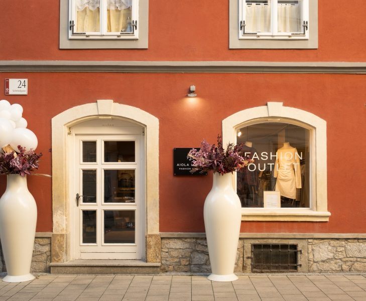 Mit der neuen Fläche ergänzt Aiola Living sein bereits bestehendes Fashion-Outlet in der&nbsp;Schmiedgasse 24. (Foto Anja Kaufmann)