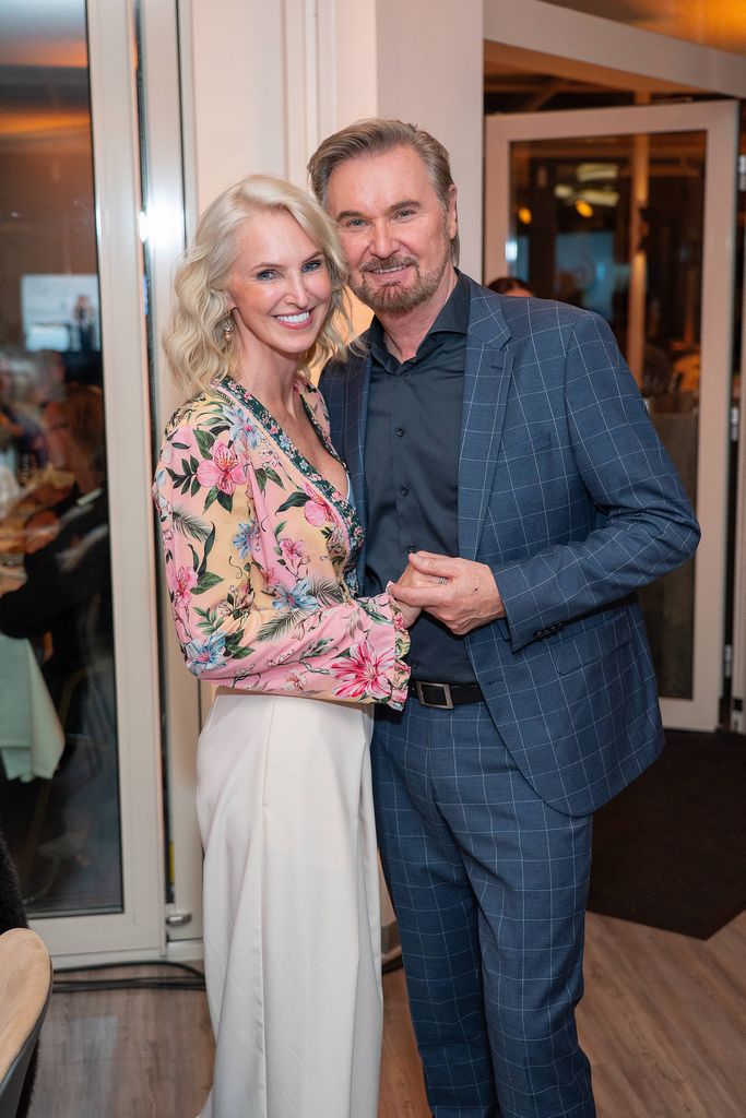 Werzers Saisonopening VIP Opening 2026, Werzers Hotel Resort, Pörtschach am Wörthersee: Nik P. PRESNIK mit Karin. (Foto Andreas Tischler)