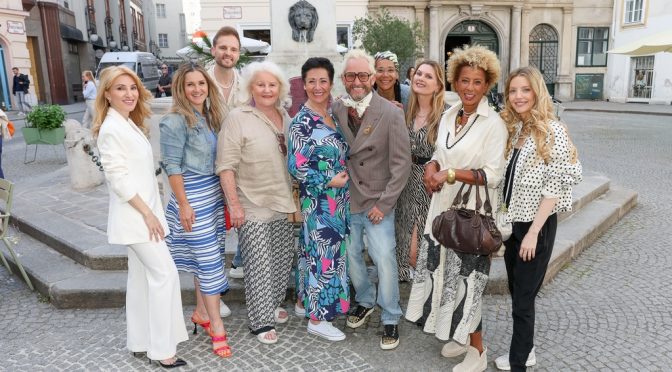 Eröffnung Gastgarten am Franziskanerplatz & Präsentation des ART-Fasses von Franz Josef Baur