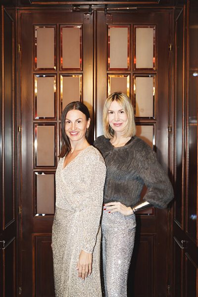 Die PR-, Event- & Kommunikationsagentur betreut Premium-Brands, Start-ups und internationale Unternehmen in den Bereichen Lifestyle, Beauty, Health, Fashion, Kulinarik, Kunst und Kultur. Lisa Haider und Nina Klein. (Foto Jonas Neubauer jonasneubauer.com)