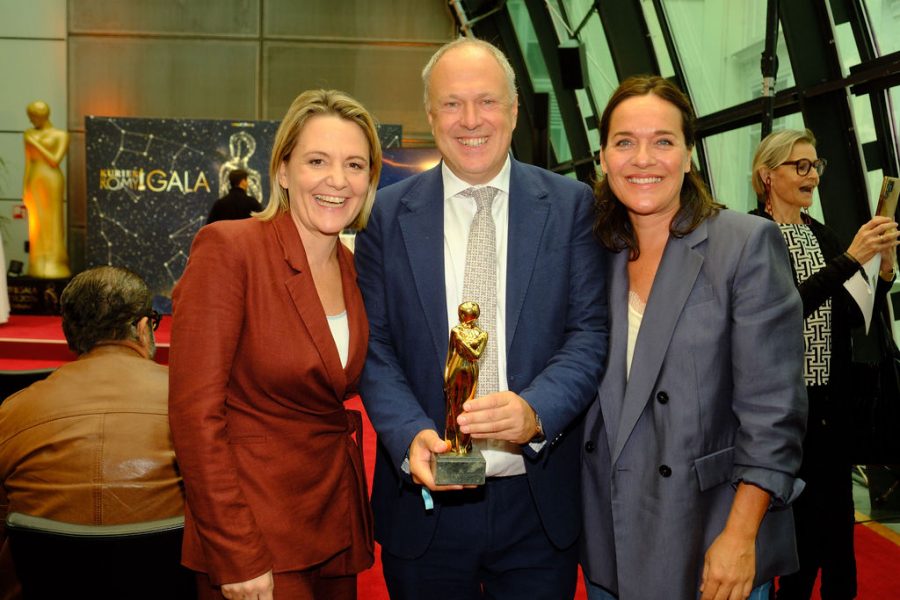 KURIER ROMY PK 2026: Stefanie Groiss-Horowitz, Richard Grasl und Eva Pölzl. (Foto KURIER)