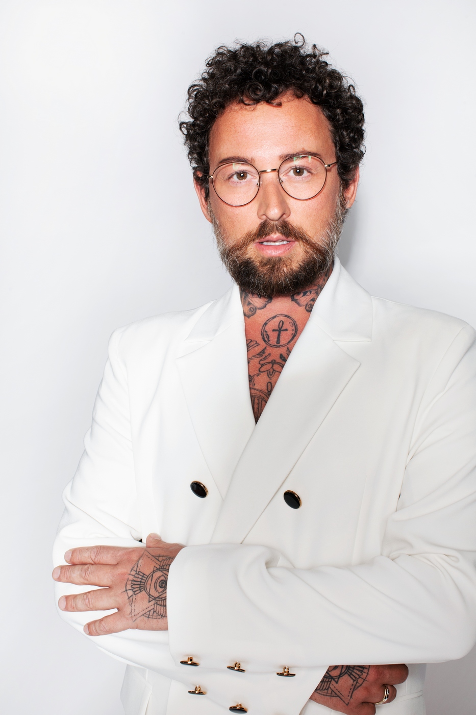 Marcel Ostertag feierte heuer sein 20-jähriges Jubiläum und wird im Oktober zum ersten Mal auf der Fashion Week in Paris eine Runway Show zeigen. (Foto Suzana Holtgrave)
